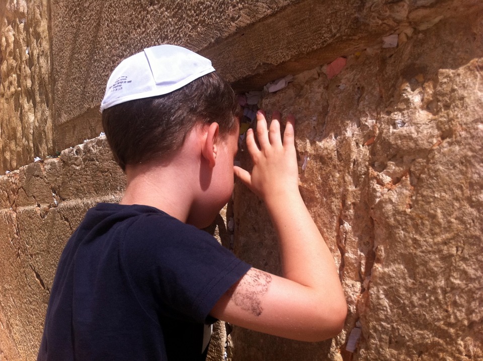 ט' באב – "כל המתאבל על ירושלים זוכה ורואה בשמחתה" וכל השמח בשמחתה יודע על מה להתאבל - הרב אריאל רוקח